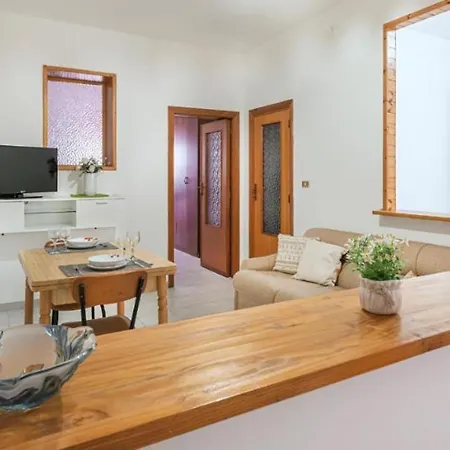 Pm 98 Via Paoli Apartment Alghero